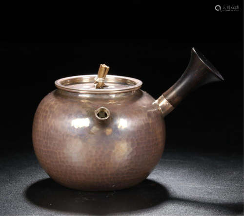 CHINESE SILVER TEA POT