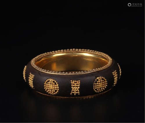 CHINESE GILT SILVER AGALWOOD BANGLE