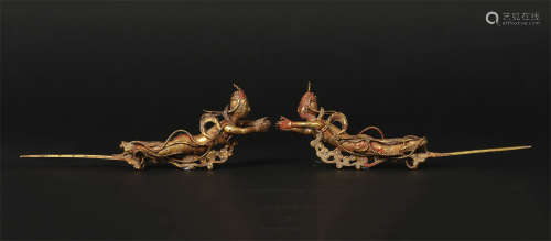 PAIR OF CHINESE GILT SILVER FLYING BEAUTY HAIRPINS
