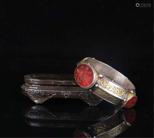 TIBETAN RED AGATE INLAID SILVER BANGLE