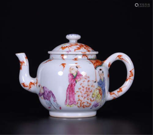 CHINESE PORCELAIN FAMILLE ROSE BOY PLAYING TEA POT