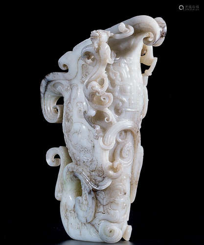 WHITE HETIAN JADE DRAGON CUP