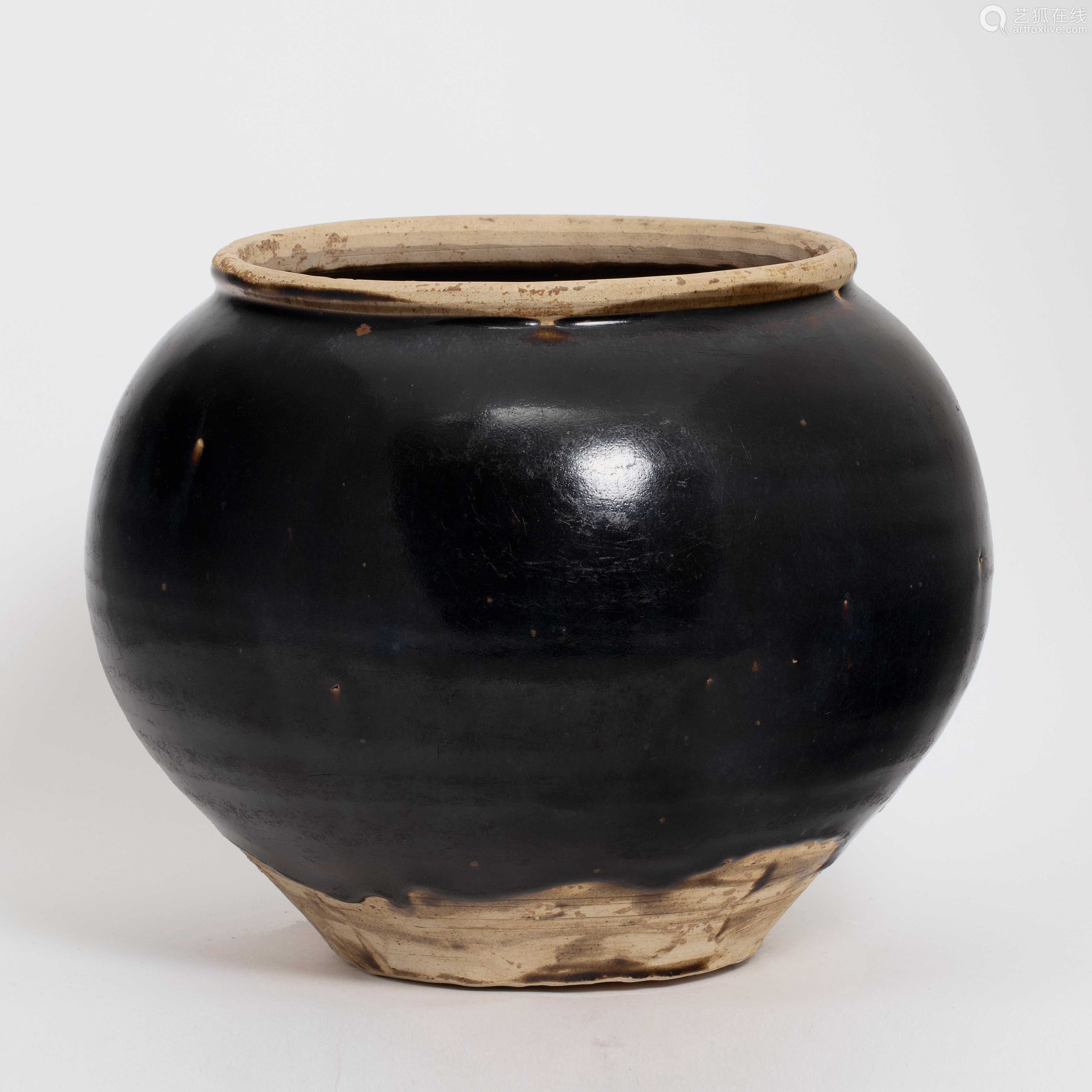 明 黑釉罐