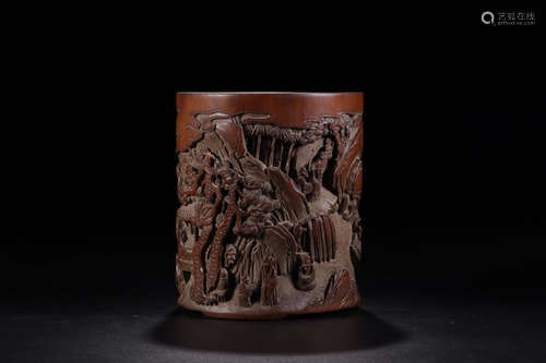 A BAMBOO WOOD BRUSH POT IN LANDSCAPE DESIGN FROM WANGYUN