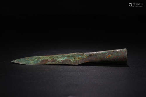 A COPPER SPEAR