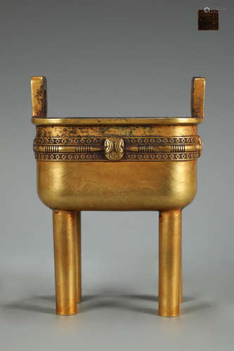 A ZHENGDE MARK GILT BRONZE CENSER