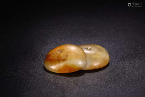 A HETIAN JADE 'JUNZI' PENDANT