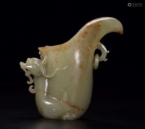 A HETIAN JADE CARVED DRAGON CUP