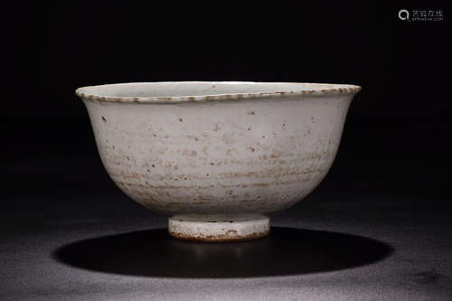 A 'QUFU' CARVED TWEO DRAGON BOWL