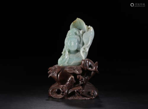 A GUANYING JADEITE ORNAMENT