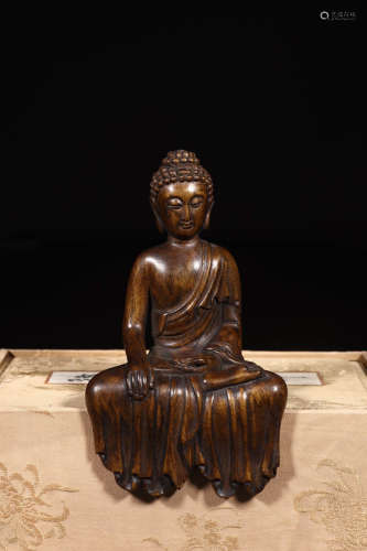 A WOOD SAKYAMUNI BUDDHA STATUE
