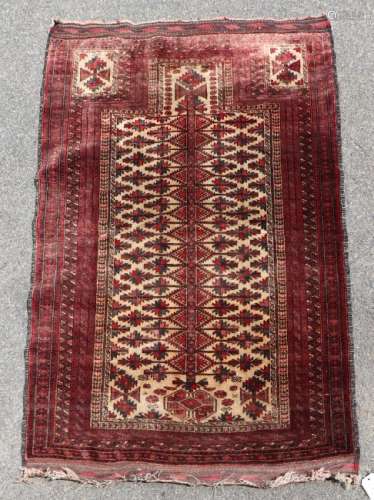 Semi Antique Baluchistan Prayer Rug