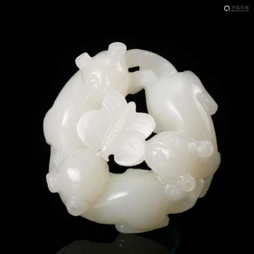 CHINESE WHITE JADE CARVED TWO CATS