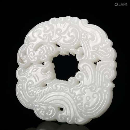 CHINESE WHITE JADE DRAGON PENDANT