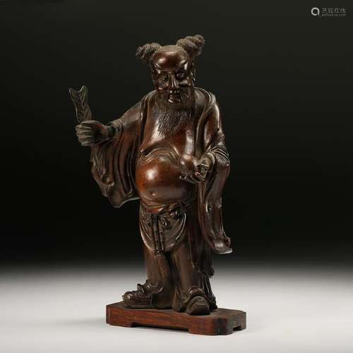 CHINESE LONGAN WOOD CARVED FIGURINE