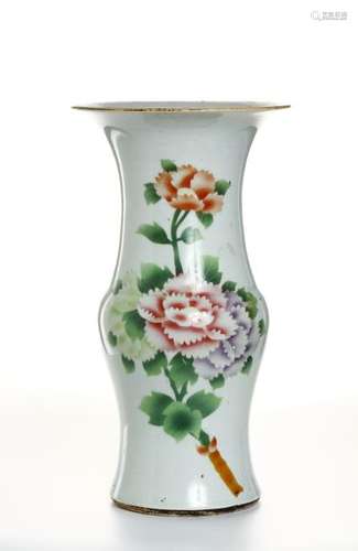 Chinese Famille Rose Beaker Vase