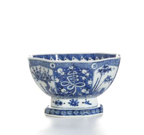 Chinese Blue and White Hexagonal Bowl
