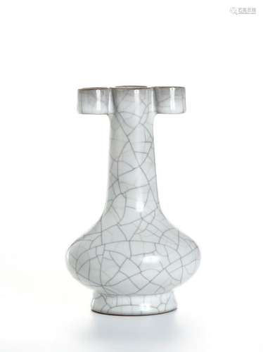 Chinese Ge Type Vase