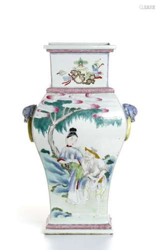 Chinese Famille Rose Vase