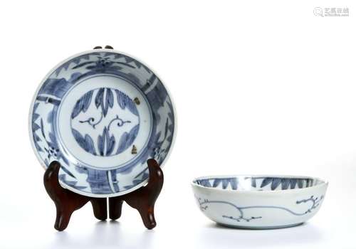 Pair of Chinese Blue and White Bowls