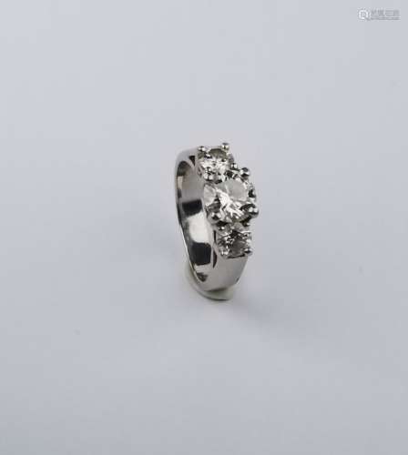1.7ctw Diamond & Platinum 3-Stone Ring