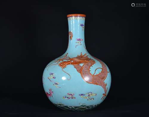 A TURQUOISE-GROUND IRON-RED 'DRAGON' BOTTLE VASE.QING