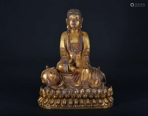 A LARGE GILT-BRONZE FIGUR EOF GUANYIN.MING PERIOD