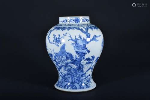A BLUE AND WHITE 'MAGPIE' JAR. QING PERIOD