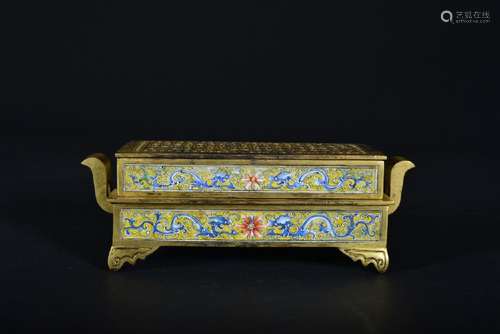 A GILT-BRONZE ENAMEL BURNER AND COVER.QING PERIOD