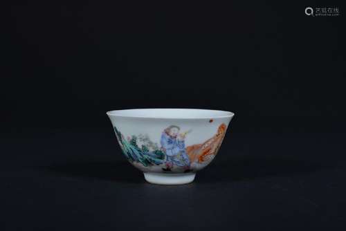 A FAMILLE-ROSE BOWL.QING PERIOD