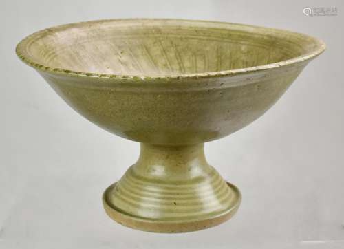 Stoneware Stem-Bowl