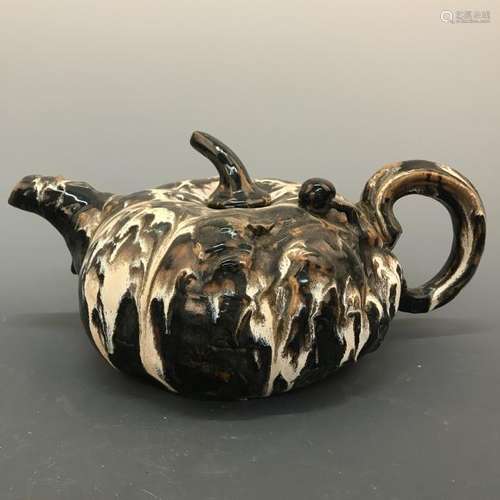 Chinese Jizhou Ware Teapot