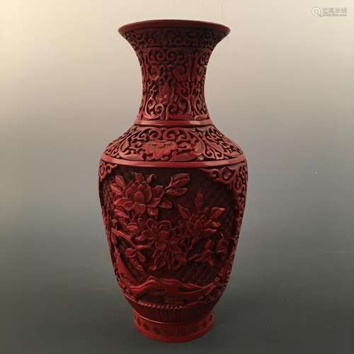 Chinese Lacquare Ware Vase