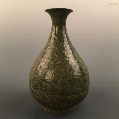 Chinese Yaozhou Kiln Vase