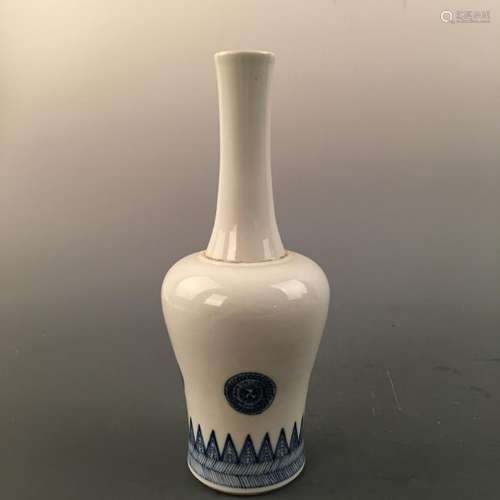 Chinese Blue-White Bottle Vase, Kangxi Mark