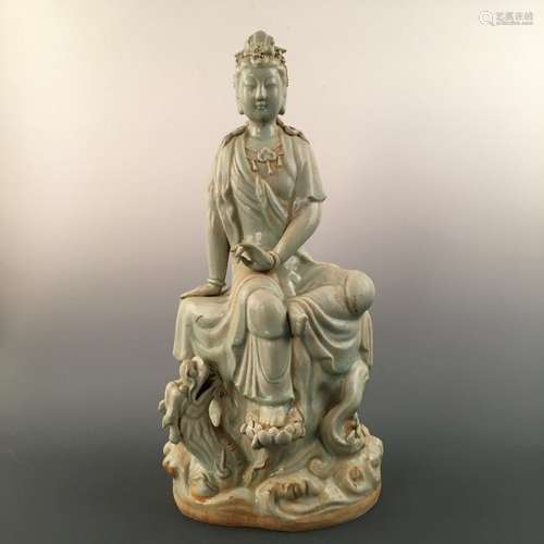 Chinese Longquan Ware Celadon Porcelain Guanyin Buddha