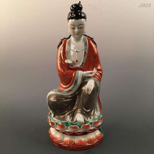 Chinese Famille Rose Buddha Statue