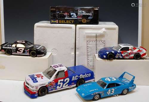 (7) Die Cast Dale Earnhardt & Other Racing Cars