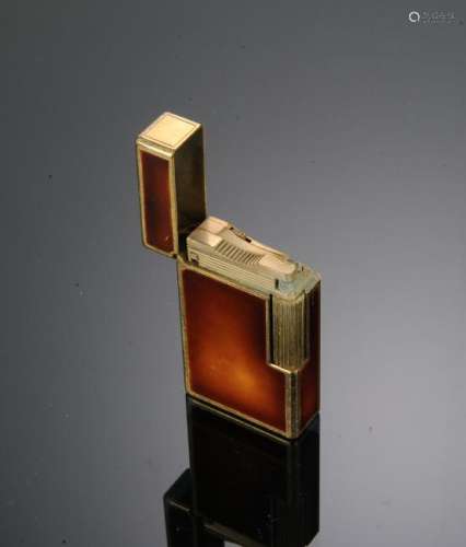 ST Dupont Chinese Gold Plate Lacquer Lighter