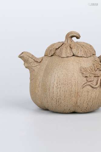 A Chinese Yixing Clay Tea Pot