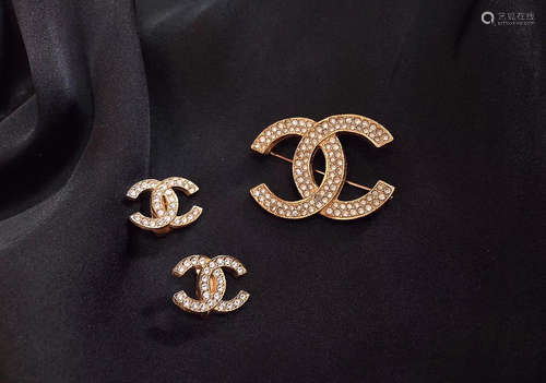 CHANEL SET