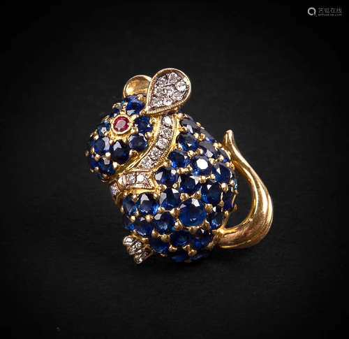 VAN CLEEF&ARPELS SAPPHIRE RUBY AND DIAMOND BROOCH