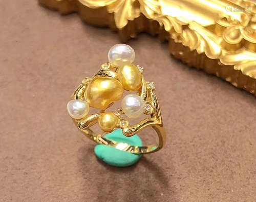 KESHI 18K WILD PEARL AND DIAMOND RING