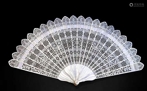 FRENCH FOLDING FAN