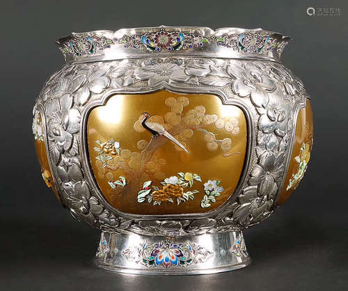 JAPANESE SHIBAYAMA TREASURE INLAID POT