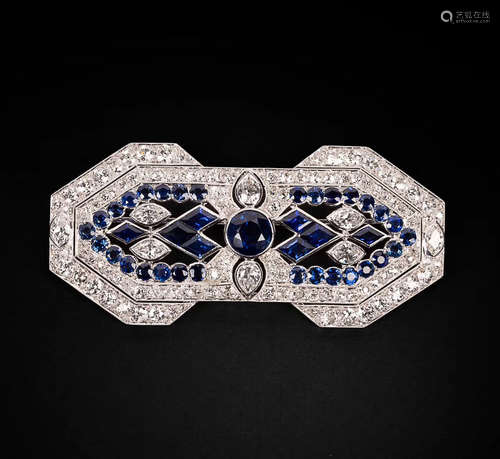 SAPPHIRE DIAMOND BROOCH