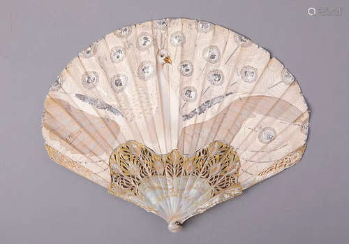 FRENCH FOLDING FAN