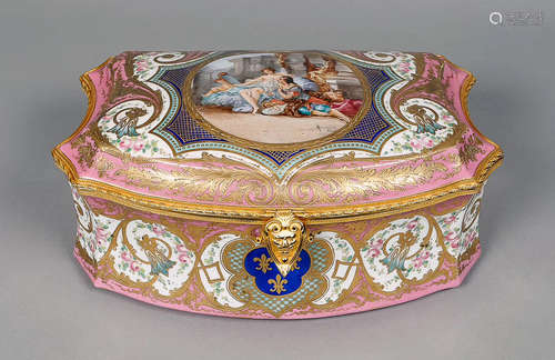 GILT BRONZE JEWEL CASE