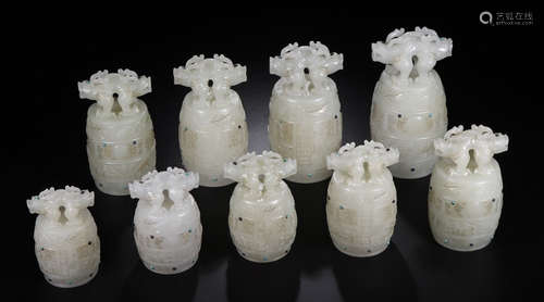 HETIAN JADE DRUM SHAPE DRAGON PATTERN ORNAMENT SET FOR 9