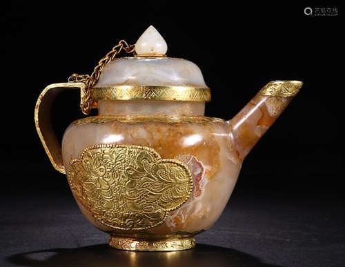 SUGAR COLOR AGATE GILT CARVED HUA NIAO PATTERN POT